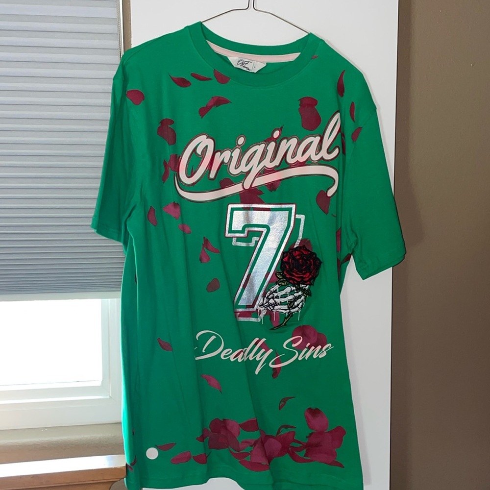 Original Fables T-Shirt. Large Size